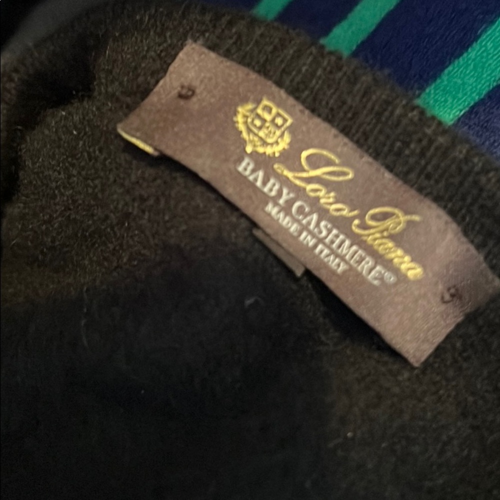 Meet your Posher, Anderson